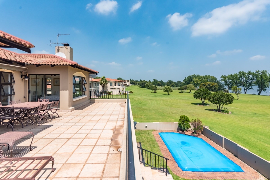 5 Bedroom Property for Sale in Club Milos Estate Free State
